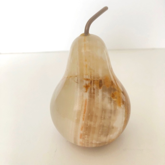 Vintage Onyx Marble stone Pear paperweight - Picture 2 of 8